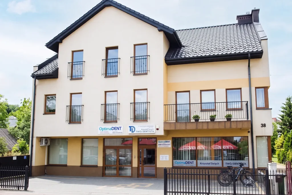 Twój Dentysta w Myślenicach - budynek z zewnątrz